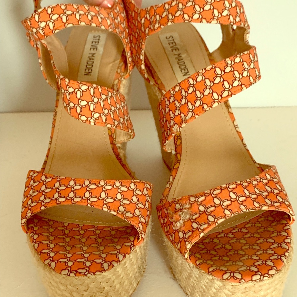 Steve Madden wedge